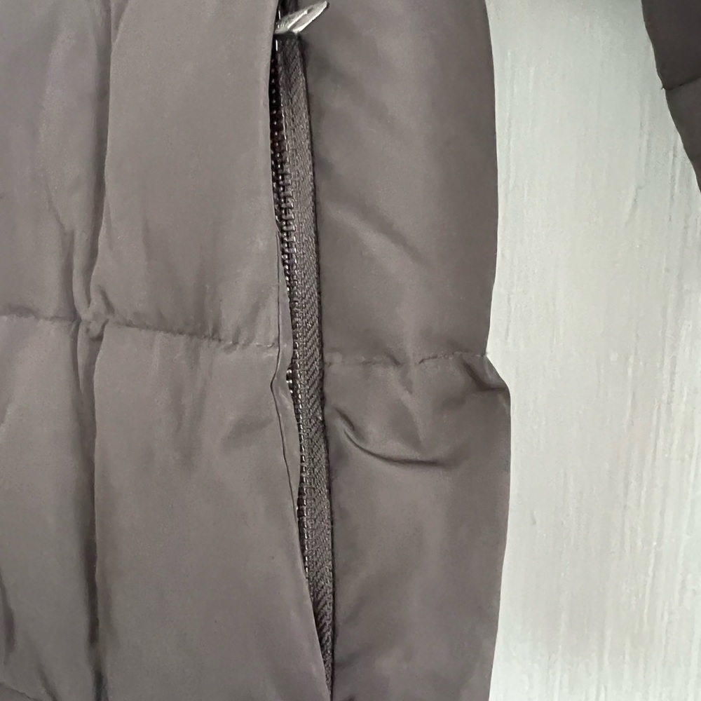 EUC Cole Haan Signature Down Coat with Hood - Picture 3 of 9